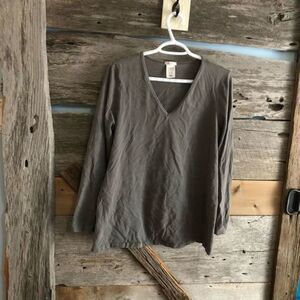 OLD Navy Size XL Grey stretch V-neck, long sleeve top